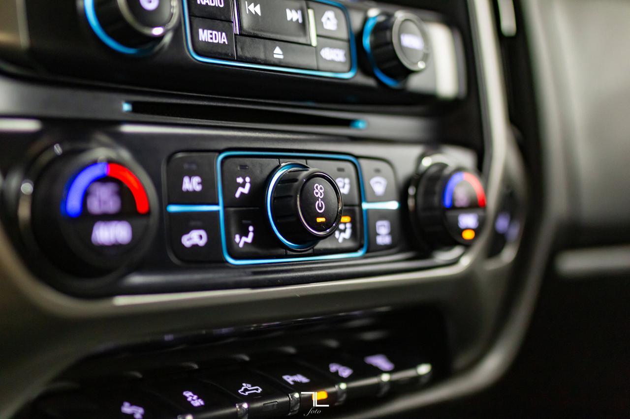 2019 Chevrolet Silverado 2500HD 4x4 Crew Cab LT Z71 Diesel Leather Nav BCam Red Deer AB