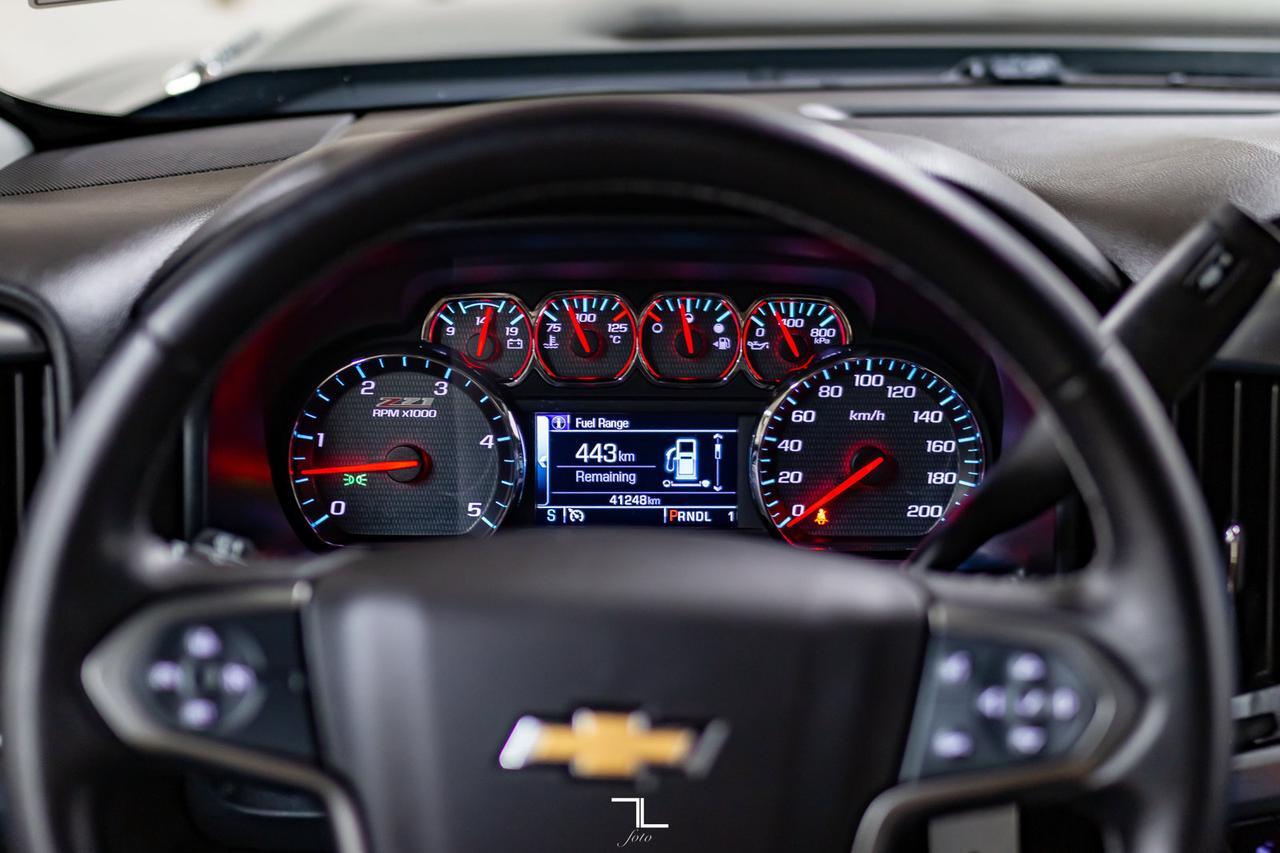 2019 Chevrolet Silverado 2500HD 4x4 Crew Cab LT Z71 Diesel Leather Nav BCam Red Deer AB