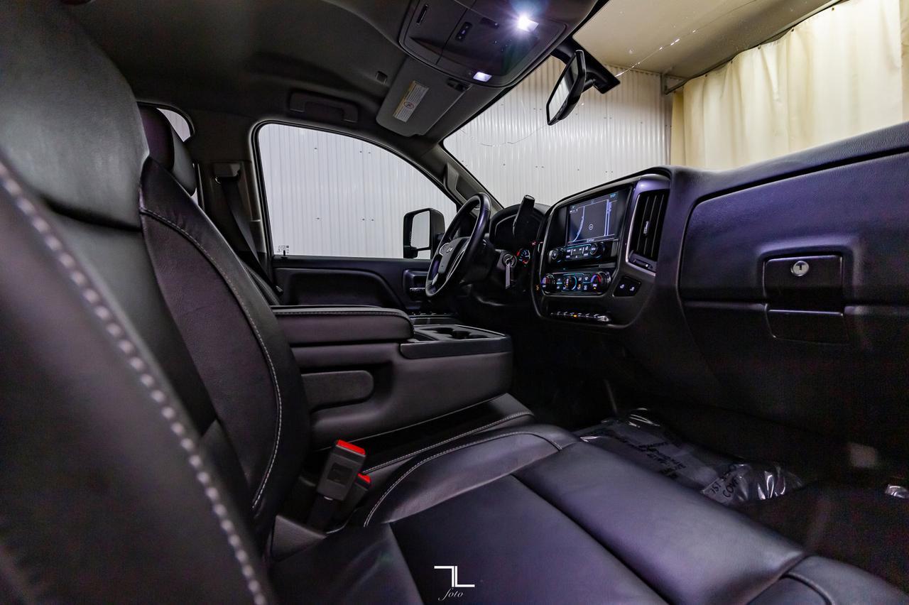 2019 Chevrolet Silverado 2500HD 4x4 Crew Cab LT Z71 Diesel Leather Nav BCam Red Deer AB