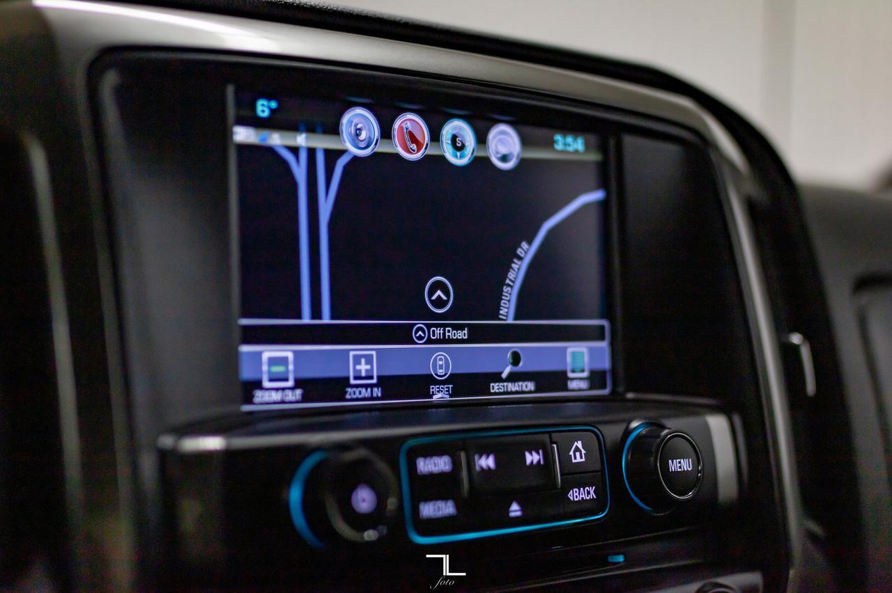 2019 Chevrolet Silverado 2500HD 4x4 Crew Cab LT Z71 Diesel Leather Nav BCam Red Deer AB