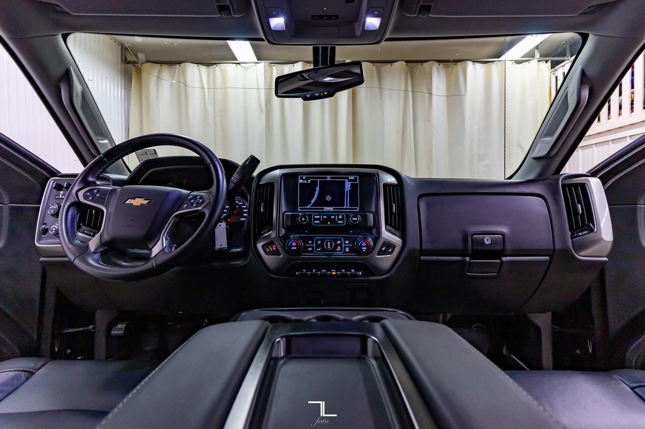 2019 Chevrolet Silverado 2500HD 4x4 Crew Cab LT Z71 Diesel Leather Nav BCam Red Deer AB
