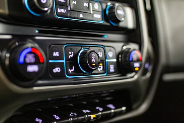 2019 Chevrolet Silverado 2500HD 4x4 Crew Cab LT Z71 Diesel Leather Nav BCam Red Deer AB