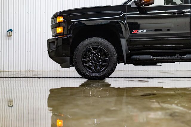 2019 Chevrolet Silverado 2500HD 4x4 Crew Cab LT Z71 Diesel Leather Nav BCam Red Deer AB