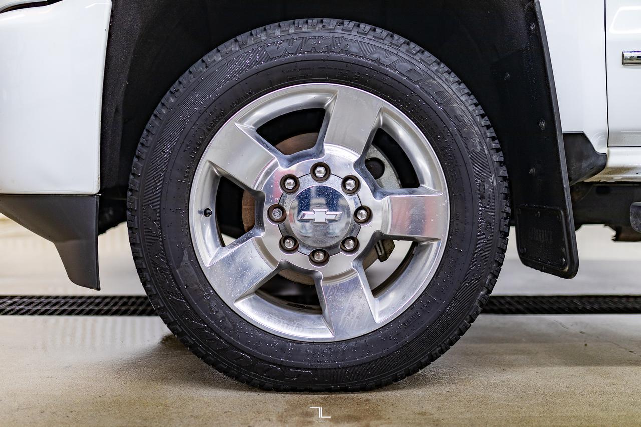 2019 Chevrolet Silverado 2500HD 4x4 Crew Cab LT Z71 Leather BCam Red Deer AB