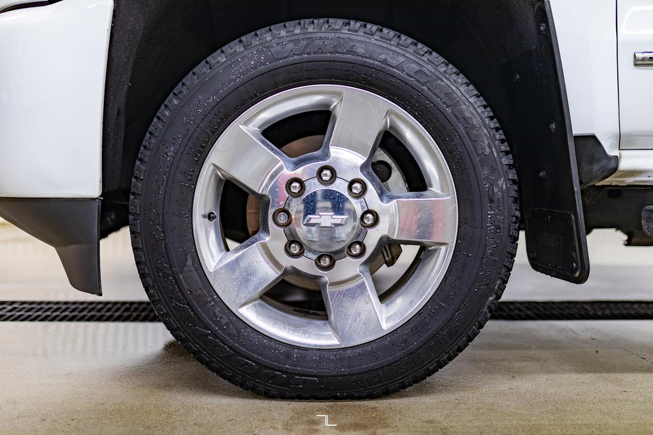 2019 Chevrolet Silverado 2500HD 4x4 Crew Cab LT Z71 Leather BCam Red Deer AB