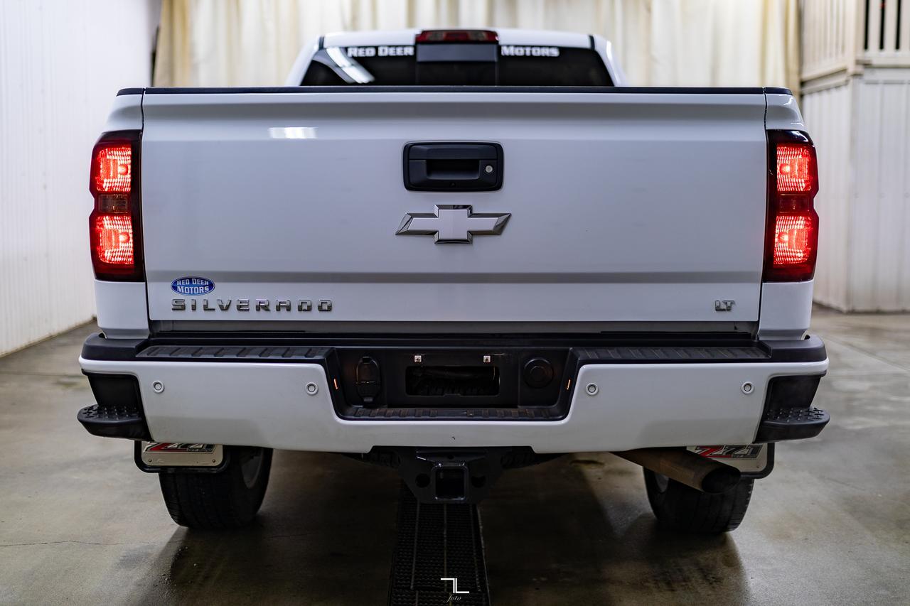 2019 Chevrolet Silverado 2500HD 4x4 Crew Cab LT Z71 Leather BCam Red Deer AB