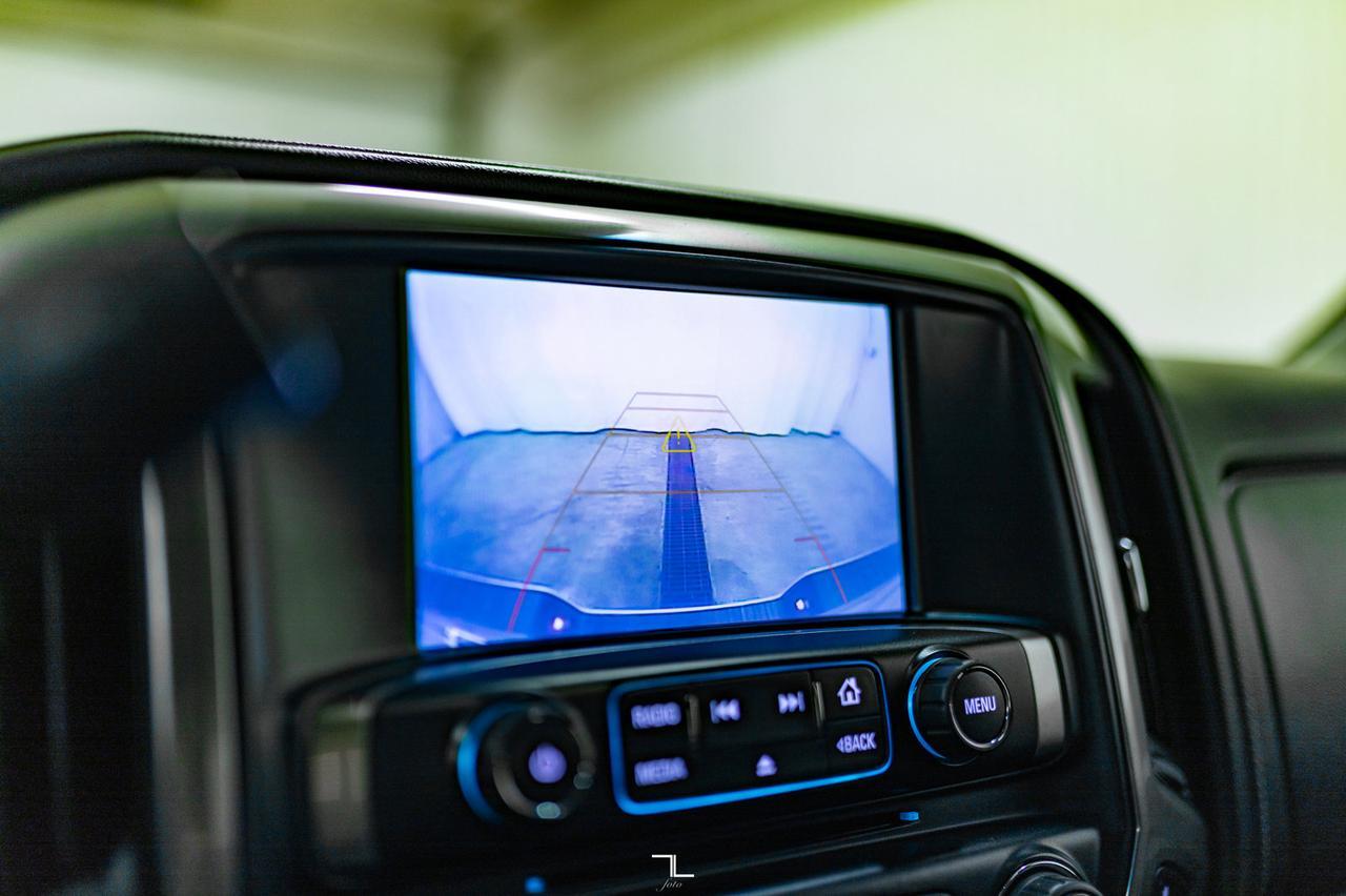 2019 Chevrolet Silverado 2500HD 4x4 Crew Cab LTZ Z71 Diesel Leather Roof Nav Red Deer AB