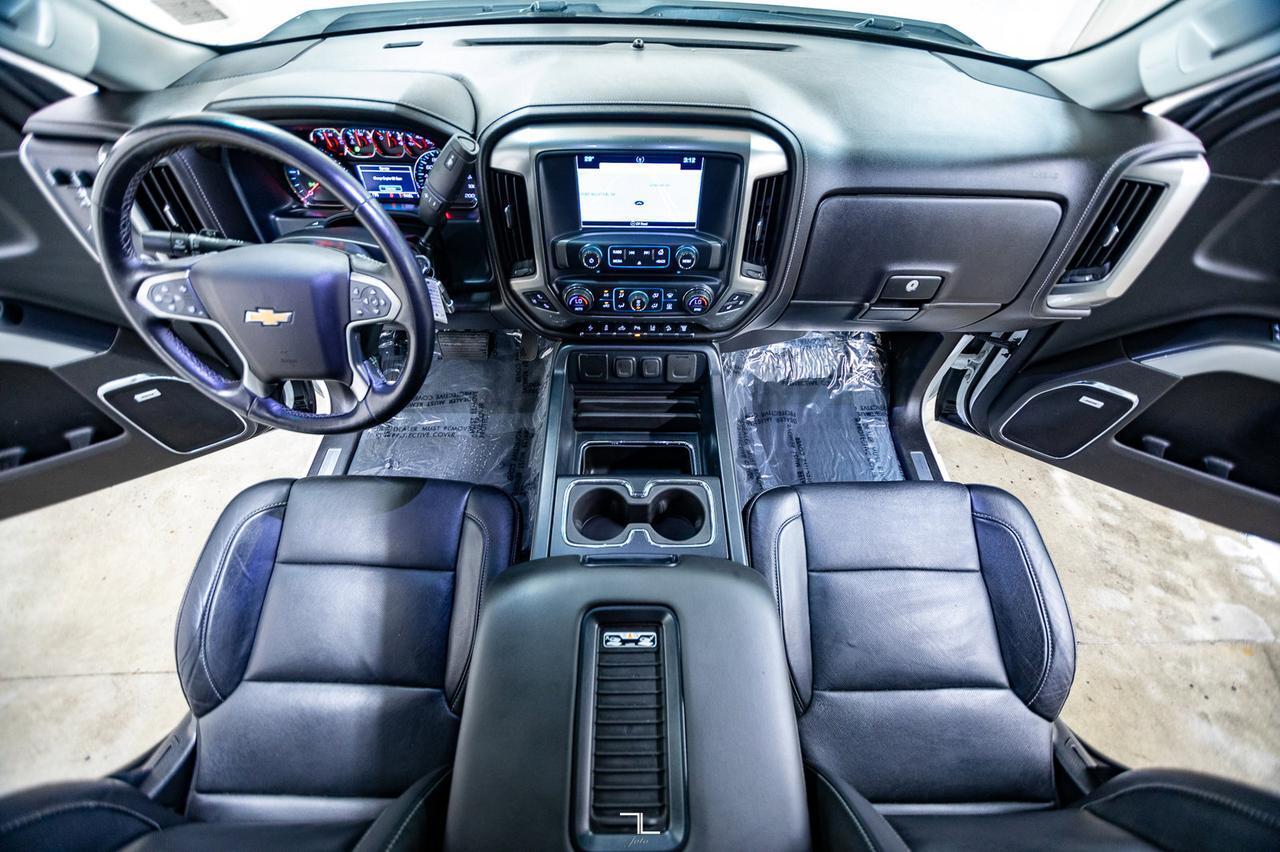 2019 Chevrolet Silverado 2500HD 4x4 Crew Cab LTZ Z71 Diesel Leather Roof Nav Red Deer AB