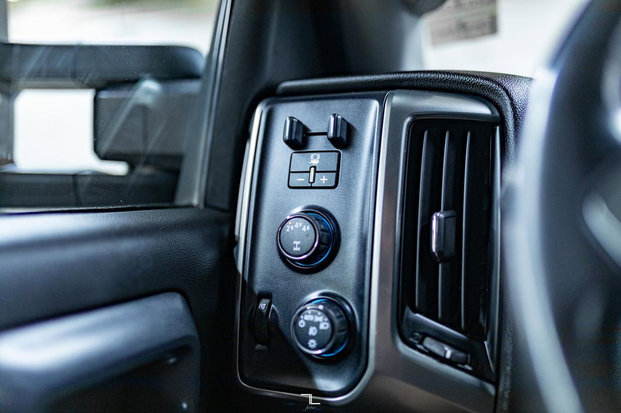 2019 Chevrolet Silverado 2500HD 4x4 Dbl Cab LT Z71 BCam Red Deer AB