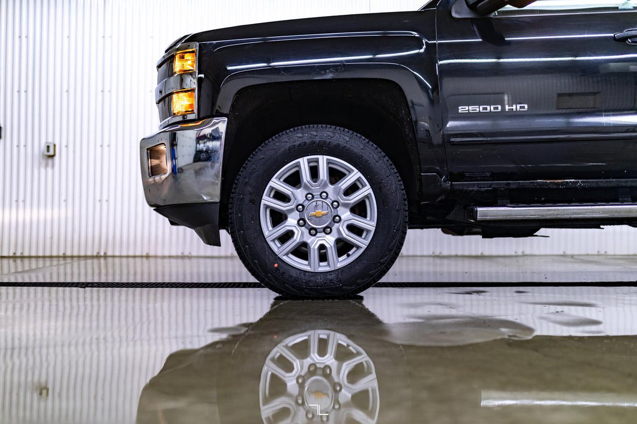 2019 Chevrolet Silverado 2500HD 4x4 Dbl Cab LT Z71 BCam Red Deer AB