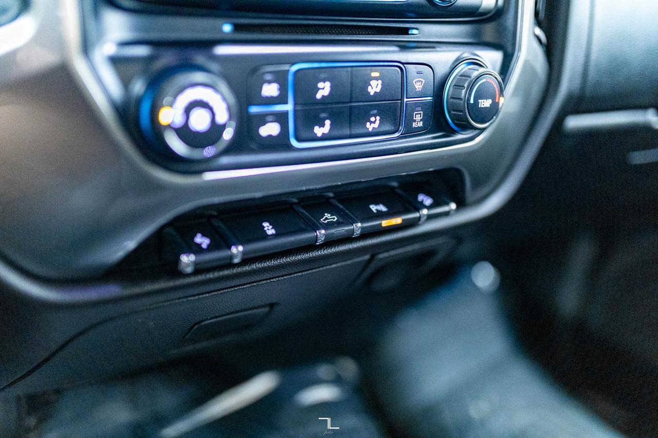 2019 Chevrolet Silverado 2500HD 4x4 Dbl Cab LT Z71 BCam Red Deer AB