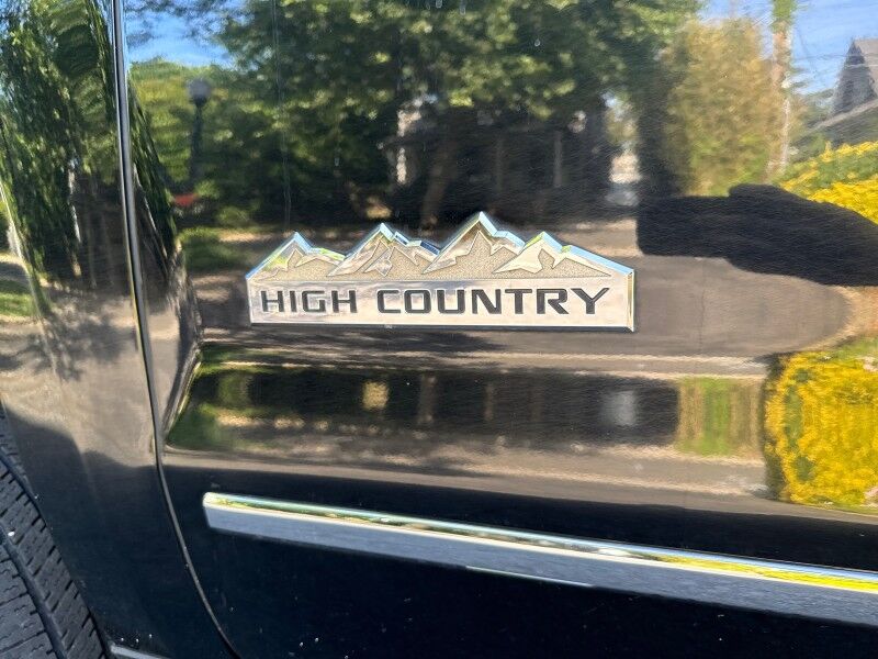 2019 Chevrolet Silverado 2500HD High Country Crew Cab 4WD w/ Duramax Plus Package Arlington VA