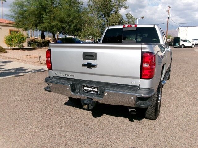 2019 Chevrolet Silverado 2500HD LT photo 9