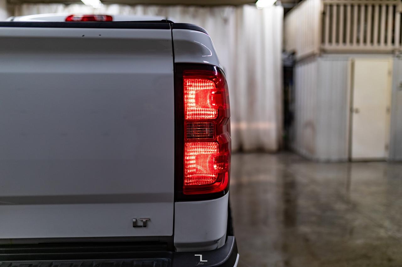 2019 Chevrolet Silverado 3500HD 4x4 Crew Cab LT Z71 Diesel Leather BCam 6" Lift Red Deer AB