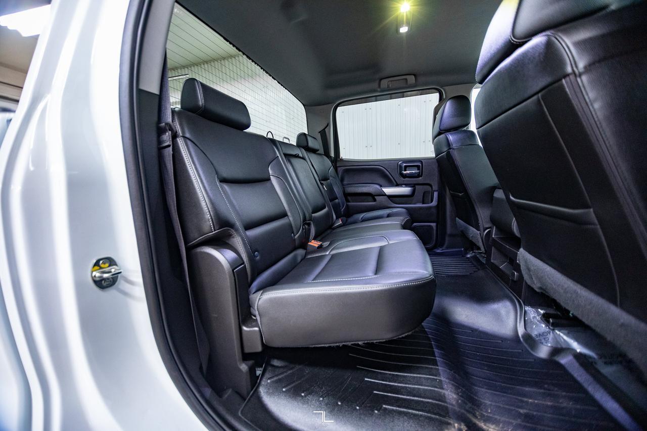 2019 Chevrolet Silverado 3500HD 4x4 Crew Cab LT Z71 Diesel Leather BCam 6" Lift Red Deer AB