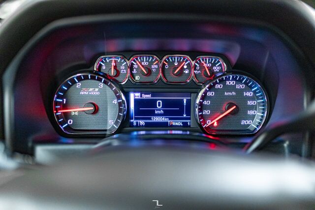 2019 Chevrolet Silverado 3500HD 4x4 Crew Cab LT Z71 Diesel Leather BCam 6&quot; Lift Red Deer AB