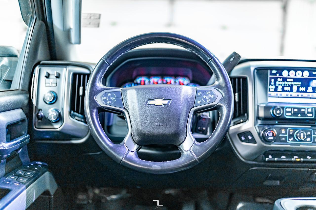 2019 Chevrolet Silverado 3500HD 4x4 Crew Cab LT Z71 Diesel Leather BCam 6" Lift Red Deer AB
