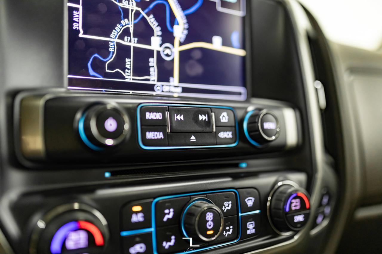 2019 Chevrolet Silverado 3500HD 4x4 Crew Cab LTZ Z71 Diesel Leather Roof Nav Red Deer AB