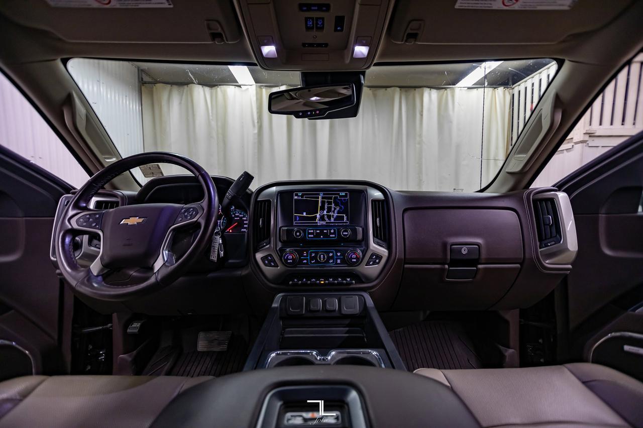 2019 Chevrolet Silverado 3500HD 4x4 Crew Cab LTZ Z71 Diesel Leather Roof Nav Red Deer AB