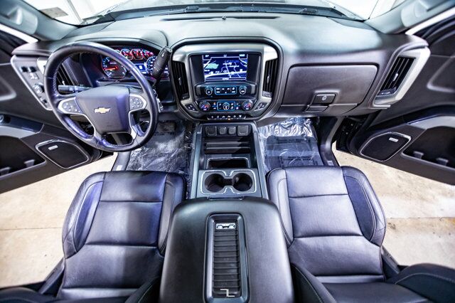 2019 Chevrolet Silverado 3500HD 4x4 Crew Cab LTZ Z71 Diesel Leather Roof Nav Red Deer AB