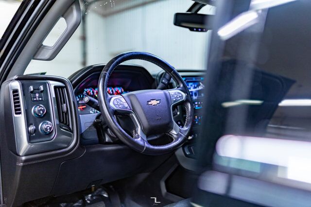 2019 Chevrolet Silverado 3500HD 4x4 Crew Cab LTZ Z71 Diesel Leather Roof Nav Red Deer AB