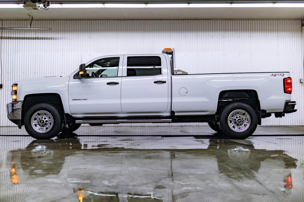 2019 Chevrolet Silverado 3500HD 4x4 Crew Cab WT Diesel BCam Red Deer AB