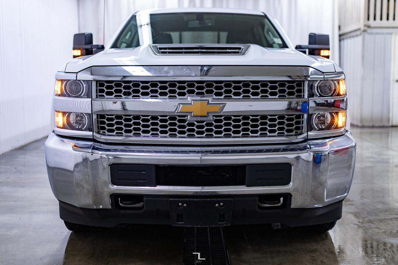 2019 Chevrolet Silverado 3500HD 4x4 Crew Cab WT Diesel BCam Red Deer AB