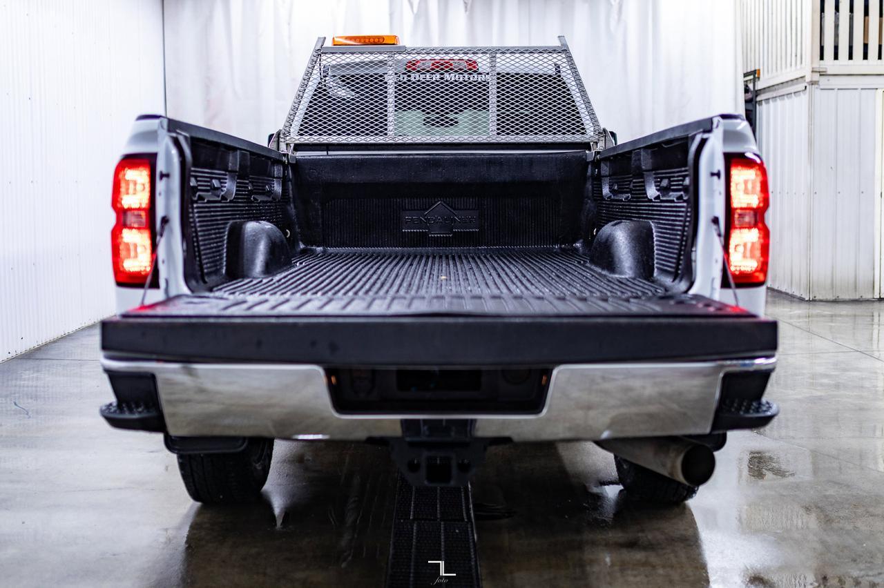 2019 Chevrolet Silverado 3500HD 4x4 Crew Cab WT Diesel BCam Red Deer AB