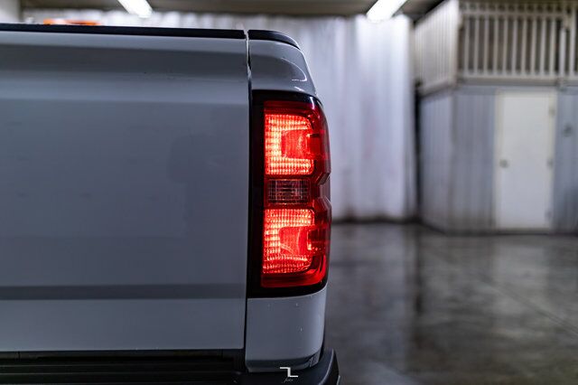 2019 Chevrolet Silverado 3500HD 4x4 Crew Cab WT Diesel BCam Red Deer AB