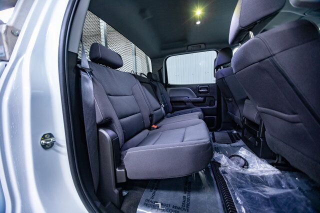 2019 Chevrolet Silverado 3500HD 4x4 Crew Cab WT Diesel BCam Red Deer AB