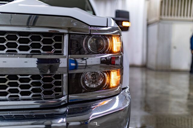 2019 Chevrolet Silverado 3500HD 4x4 Crew Cab WT Diesel BCam Red Deer AB