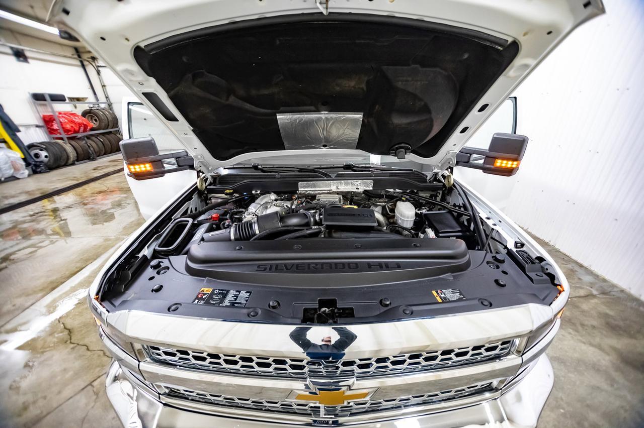 2019 Chevrolet Silverado 3500HD 4x4 Crew Cab WT Longbox Diesel BCam Red Deer AB