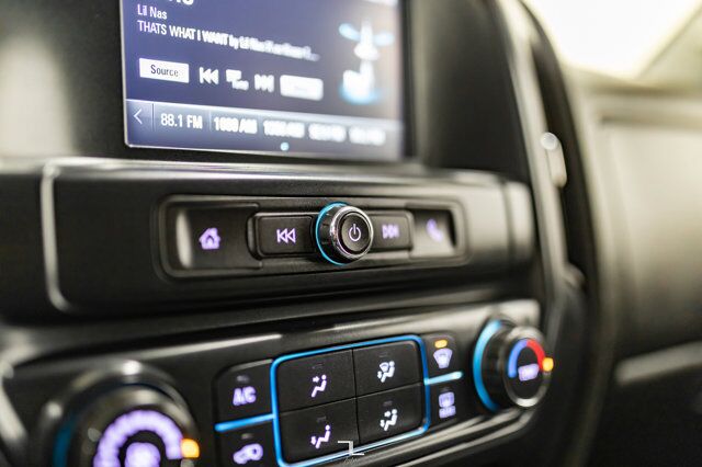 2019 Chevrolet Silverado 3500HD 4x4 Crew Cab WT Longbox Diesel BCam Red Deer AB