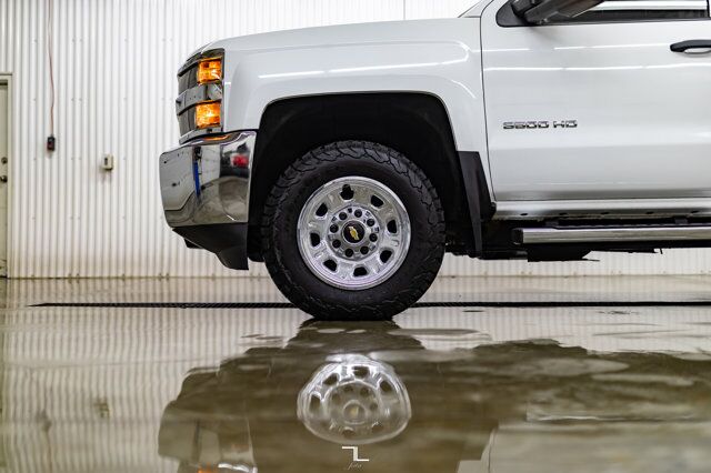 2019 Chevrolet Silverado 3500HD 4x4 Crew Cab WT Longbox Diesel BCam Red Deer AB