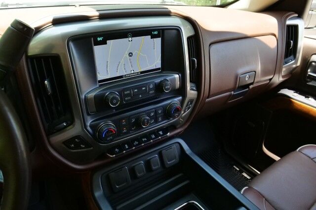 2019 Chevrolet Silverado 3500HD High Country 4X4 / Plus Package / Duramax Diesel! High Point NC