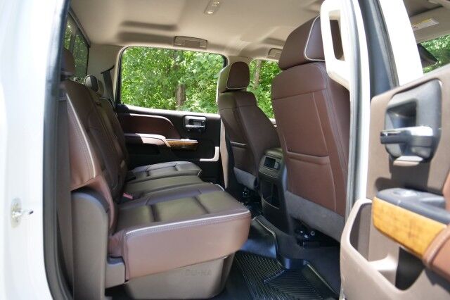 2019 Chevrolet Silverado 3500HD High Country 4X4 / Plus Package / Duramax Diesel! High Point NC