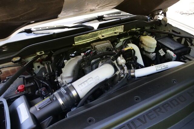 2019 Chevrolet Silverado 3500HD High Country 4X4 / Plus Package / Duramax Diesel! High Point NC