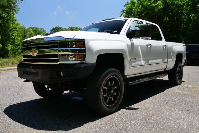 2019 Chevrolet Silverado 3500HD High Country 4X4 / Plus Package / Duramax Diesel! High Point NC