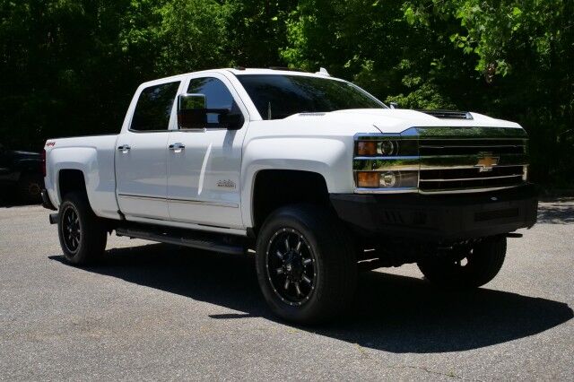 2019 Chevrolet Silverado 3500HD High Country 4X4 / Plus Package / Duramax Diesel! High Point NC