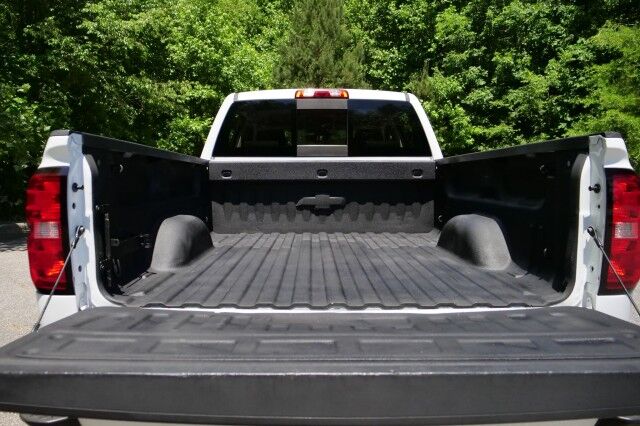 2019 Chevrolet Silverado 3500HD High Country 4X4 / Plus Package / Duramax Diesel! High Point NC
