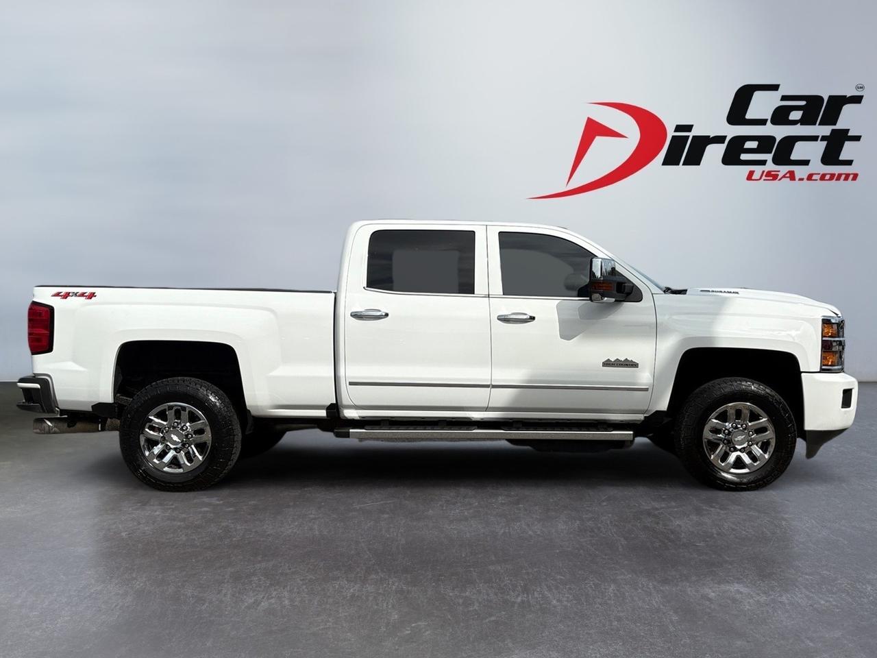2019 Chevrolet Silverado 3500HD High Country, BED LINER, RUNNING BOARDS, TOW PACKAGE, SUNROOF, REMOTE START, BACKUP CAMERA, HEATED & A/CA SEATS, NAVIGATION, REAR POWER SLIDING WINDOW, ONLY 1 OWNER, GO ON THE COUNTRY ROAD IN THIS 3500 Virginia Beach VA