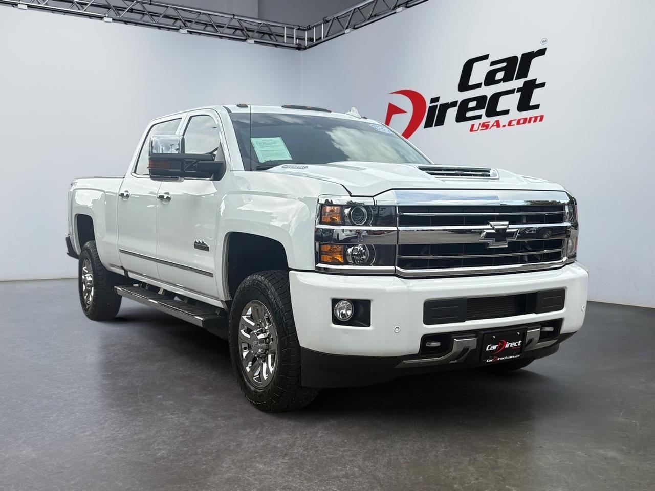 2019 Chevrolet Silverado 3500HD High Country, BED LINER, RUNNING BOARDS, TOW PACKAGE, SUNROOF, REMOTE START, BACKUP CAMERA, HEATED & A/CA SEATS, NAVIGATION, REAR POWER SLIDING WINDOW, ONLY 1 OWNER, GO ON THE COUNTRY ROAD IN THIS 3500 Virginia Beach VA