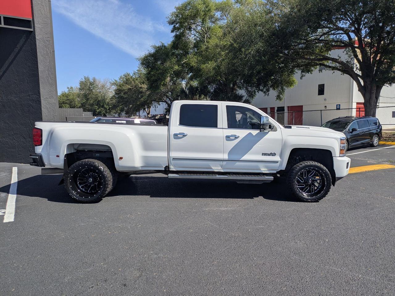 2019 Chevrolet Silverado 3500HD High Country