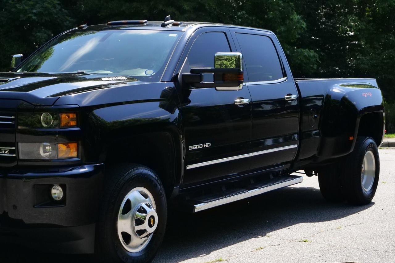 2019 Chevrolet Silverado 3500HD LTZ 4X4 / Plus Package / Duramax V8! Lincolnton NC