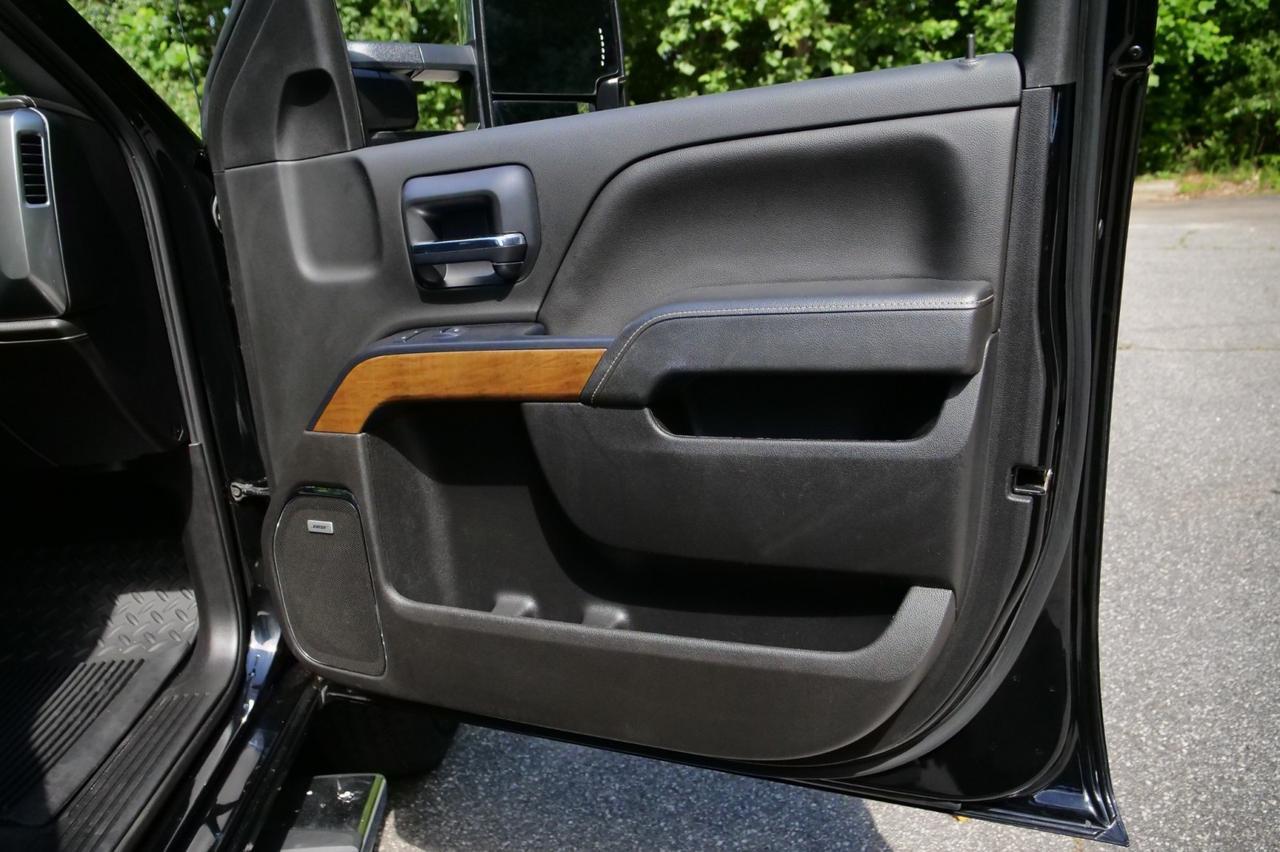 2019 Chevrolet Silverado 3500HD LTZ 4X4 / Plus Package / Duramax V8! Lincolnton NC
