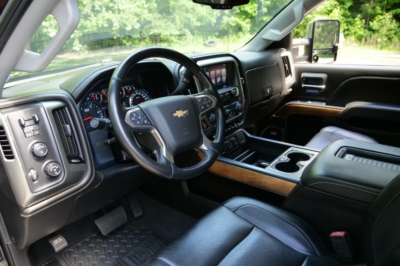 2019 Chevrolet Silverado 3500HD LTZ 4X4 / Plus Package / Duramax V8! Lincolnton NC