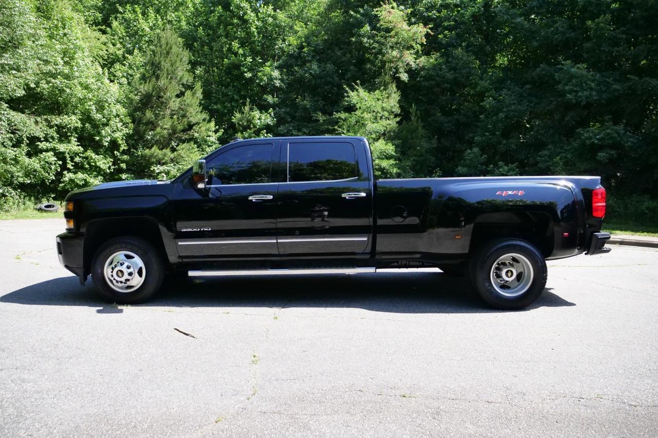 2019 Chevrolet Silverado 3500HD LTZ 4X4 / Plus Package / Duramax V8! Lincolnton NC