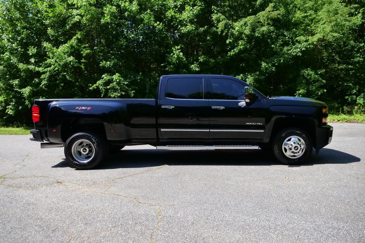 2019 Chevrolet Silverado 3500HD LTZ 4X4 / Plus Package / Duramax V8! Lincolnton NC