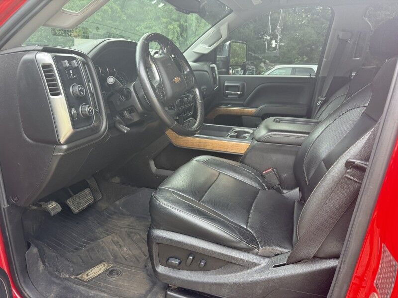2019 Chevrolet Silverado 3500HD LTZ Crew Cab LB DRW 4WD w/ Duramax Plus Package Arlington VA