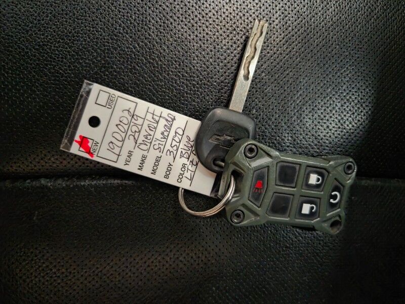 2019 Chevrolet Silverado 3500HD LTZ Dually Flatbed 6.6L Duramax Diesel GPS Camera FREE WARRANTY Arlington TX